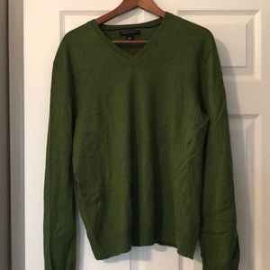 Banana Republic men’s merino green wool sweater
